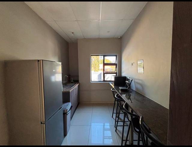 OFFICE PROPERTY TO RENT IN ELDORAIGNE